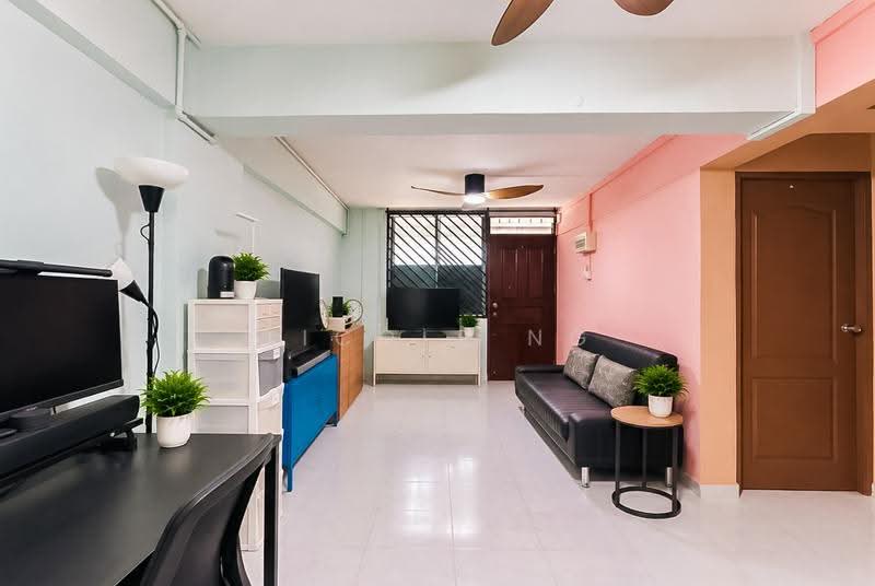17 Marsiling Lane, 17 Marsiling Lane, Admiralty / Woodlands, 3 Bedrooms, 700 sqft, HDB Flat For Sale, by Nicole Ng, 500255139 - Living Room - PropertyGuru.com.sg