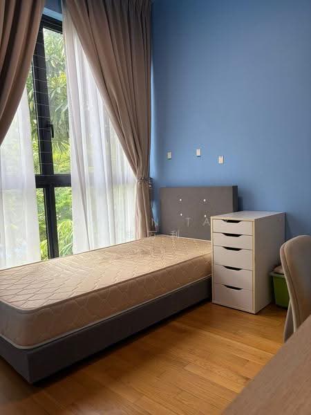 The Jovell, 13 Flora Drive, Changi Airport / Changi Village, 3 Bedrooms, 904 sqft, Condominium For Sale, by Ayden Tay 郑万利, 500255162 - Bedroom - PropertyGuru.com.sg