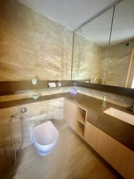 The Jovell, 13 Flora Drive, Changi Airport / Changi Village, 3 Bedrooms, 904 sqft, Condominium For Sale, by Ayden Tay 郑万利, 500255162 - Bathroom - PropertyGuru.com.sg