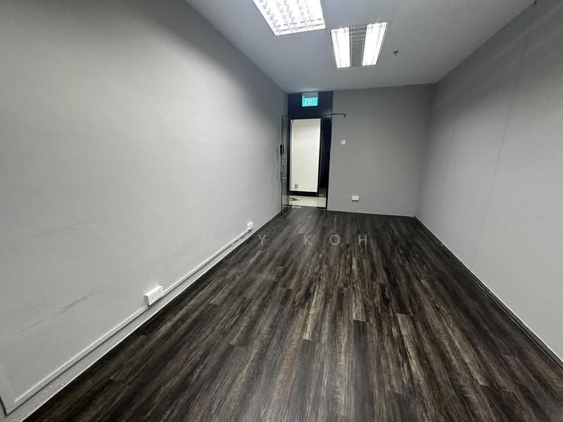 Parklane Shopping Mall, 35 Selegie Road, Beach Road / Bugis / Rochor, 700 sqft, Office For Rent, by Emdy Koh, 500255174 - Interior - CommercialGuru.com.sg