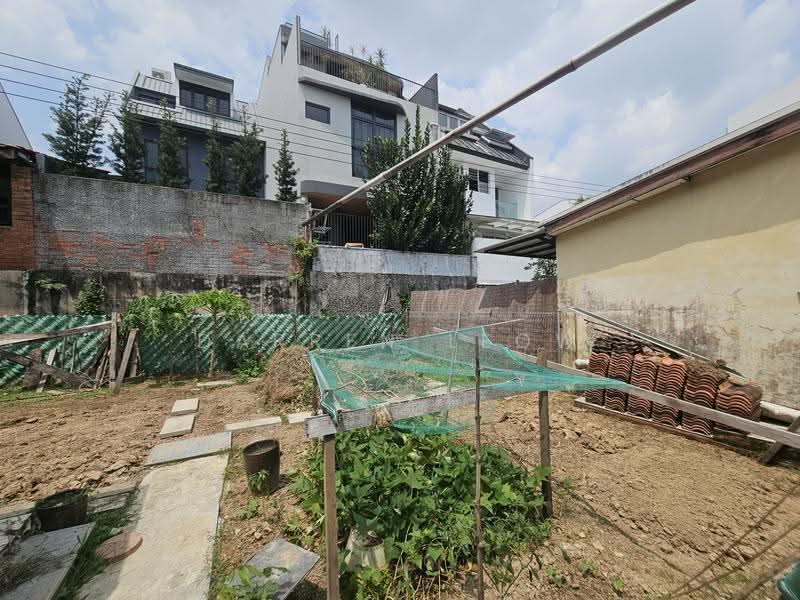 Jalan Kuras, Jalan Kuras, Ang Mo Kio / Bishan / Thomson, 4 Bedrooms, 2,500 sqft, Corner Terrace For Sale, by Darren Leow, 500255180 - Exterior - PropertyGuru.com.sg