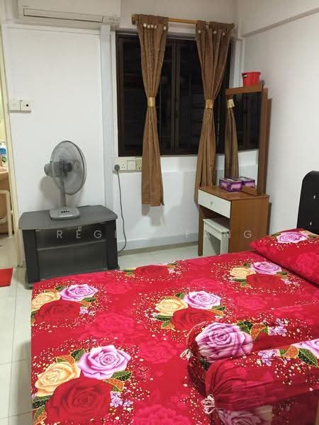 424 Ang Mo Kio Avenue 3, 424 Ang Mo Kio Avenue 3, Ang Mo Kio / Bishan / Thomson, Room Rental, 200 sqft, HDB Flat For Rent, by Regina Fang, 500255183 - Bedroom - PropertyGuru.com.sg