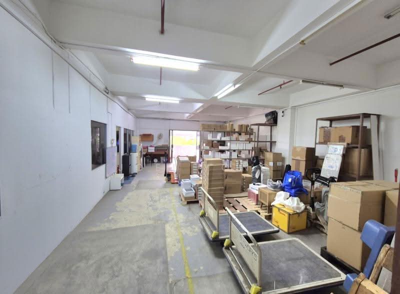 suits office and store! (Tannery)!, warehouse for rent!, Macpherson / Potong Pasir, 2,289 sqft, Light Industrial (B1) For Rent, by Joel Yong, 500255188 - CommercialGuru.com.sg