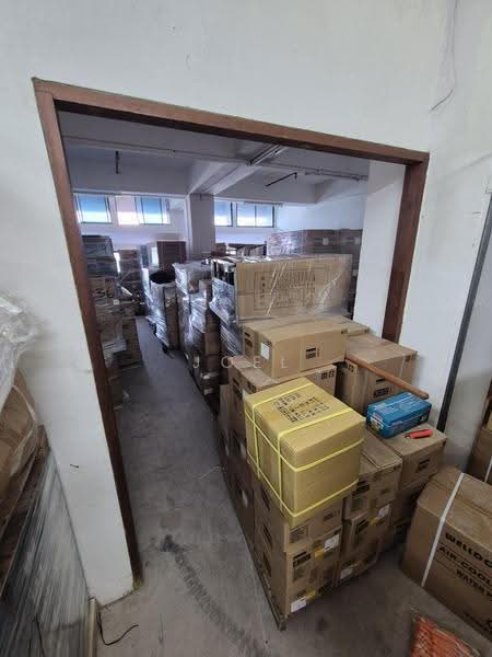 suits office and store! (Tannery)!, warehouse for rent!, Macpherson / Potong Pasir, 2,289 sqft, Light Industrial (B1) For Rent, by Joel Yong, 500255188 - CommercialGuru.com.sg