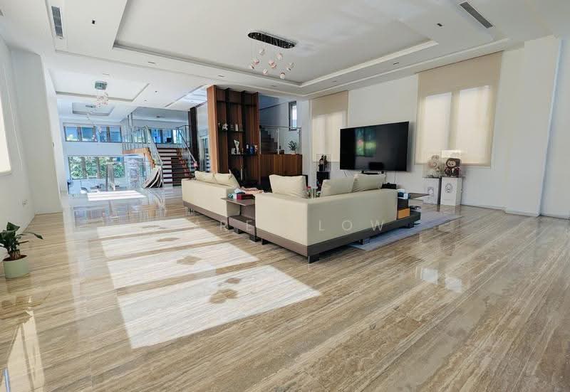 New Renovated Bungalow! Huge Living and Entertainment Spaces, Sunset Way, Sunset View, Sunset Heights, Clementi Park / Upper Bukit Timah, 5 Bedrooms, 8,187 sqft, Detached House For Sale, by Karen Low, 500255195 - Living Room - PropertyGuru.com.sg