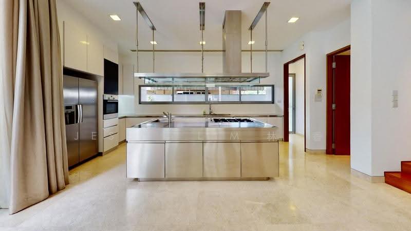 Beautiful One Tree Hill Bungalow with Pool 优美独立别墅, One Tree Hill, Tanglin / Holland / Bukit Timah, 6 Bedrooms, 6,780 sqft, Bungalow House For Rent, by Jeslyn Lim 林瑞香, 500255196 - Kitchen - PropertyGuru.com.sg