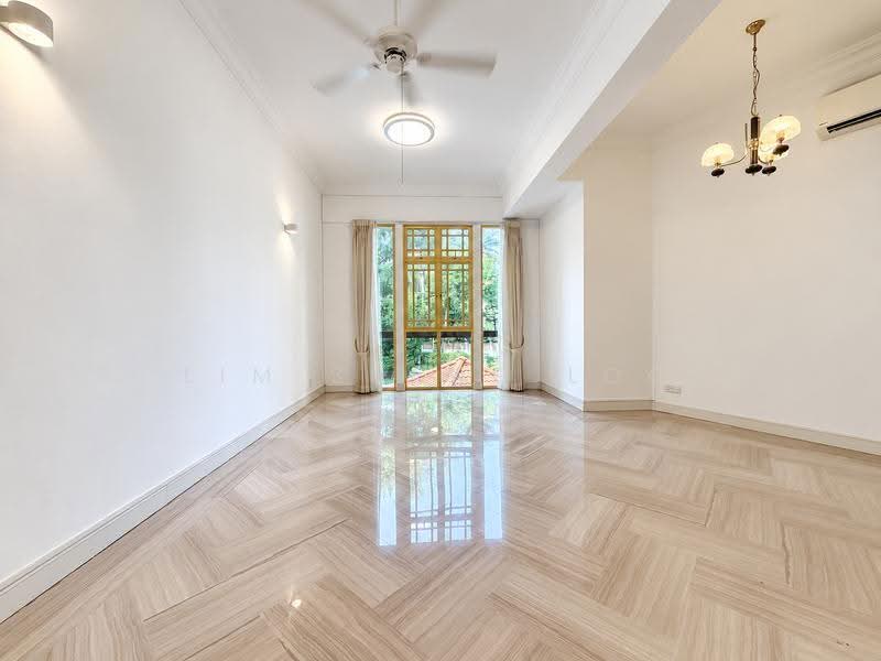 Orange Regency, 101 Fernhill Road, Tanglin / Holland / Bukit Timah, 4 Bedrooms, 1,776 sqft, Apartment For Rent, by Lim Sheng Loo, 500255197 - PropertyGuru.com.sg