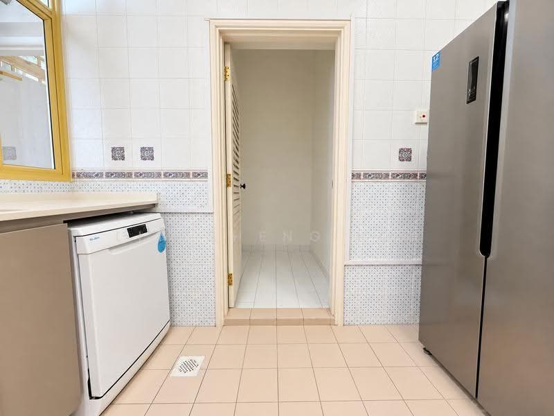 Orange Regency, 101 Fernhill Road, Tanglin / Holland / Bukit Timah, 4 Bedrooms, 1,776 sqft, Apartment For Rent, by Lim Sheng Loo, 500255197 - PropertyGuru.com.sg