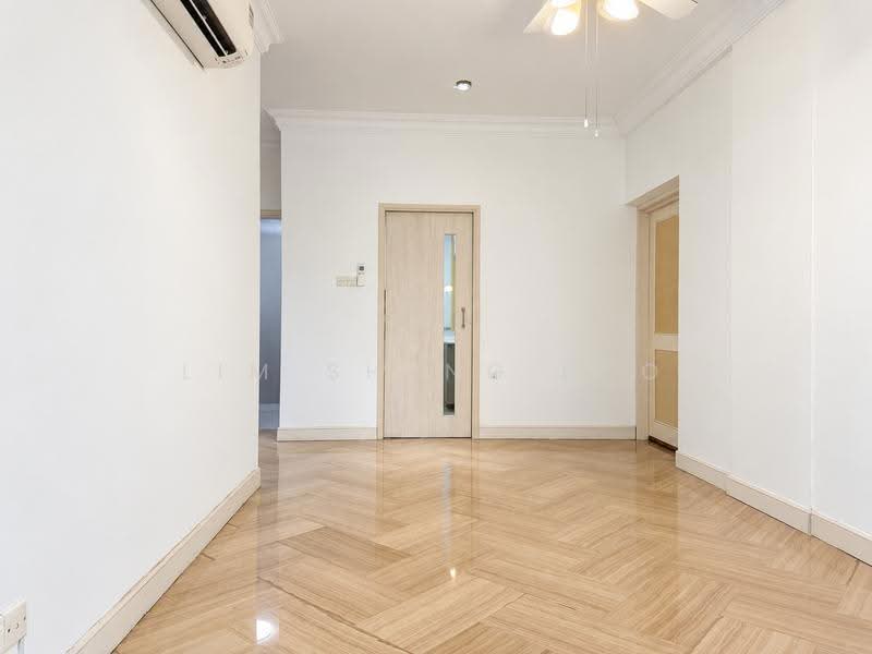Orange Regency, 101 Fernhill Road, Tanglin / Holland / Bukit Timah, 4 Bedrooms, 1,776 sqft, Apartment For Rent, by Lim Sheng Loo, 500255197 - PropertyGuru.com.sg
