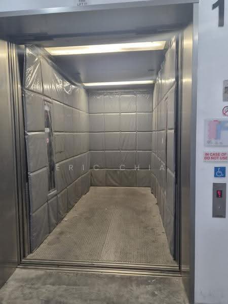 2 Tuas South Link 1, 2 Tuas South Link 1, Boon Lay / Jurong / Tuas, 1,253 sqft, Light Industrial (B1) For Rent, by Eric Chia, 500255207 - Interior - CommercialGuru.com.sg