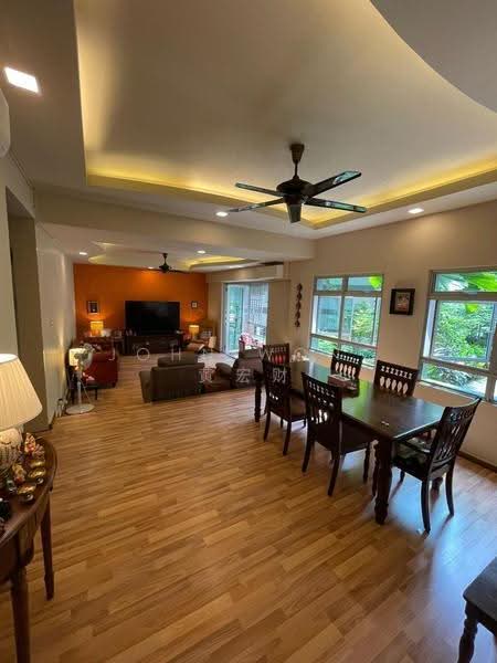 Avila Gardens, 11 Flora Road, Changi Airport / Changi Village, 3 Bedrooms, 1,302 sqft, Condominium For Rent, by John Wong 黄宏财, 500255228 - Living Room - PropertyGuru.com.sg