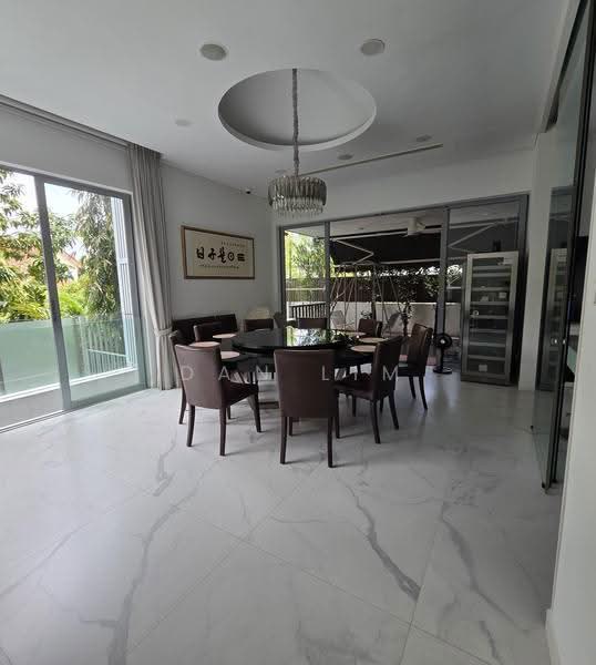 HILLTOP BUNGALOW, LYNWOOD GROVE, Newton / Novena, 7 Bedrooms, 13,000 sqft, Bungalow House For Sale, by Dan Lim, 500255245 - Dining Room - PropertyGuru.com.sg