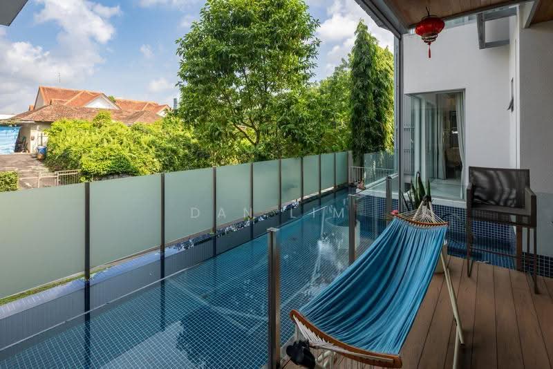 Multi generation bungalow near MRt, SUNDRIDGE PARK, Clementi Park / Upper Bukit Timah, 7 Bedrooms, 13,000 sqft, Bungalow House For Sale, by Dan Lim, 500255253 - Balcony - PropertyGuru.com.sg