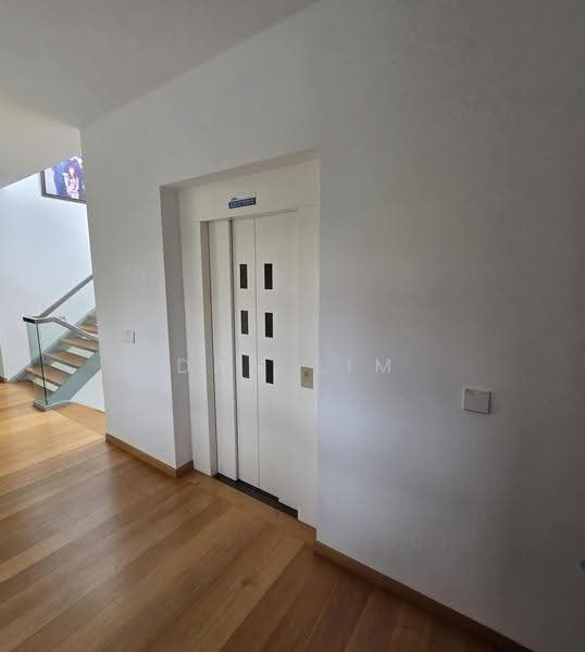 Multi generation bungalow near MRt, SUNDRIDGE PARK, Clementi Park / Upper Bukit Timah, 7 Bedrooms, 13,000 sqft, Bungalow House For Sale, by Dan Lim, 500255253 - Interior - PropertyGuru.com.sg