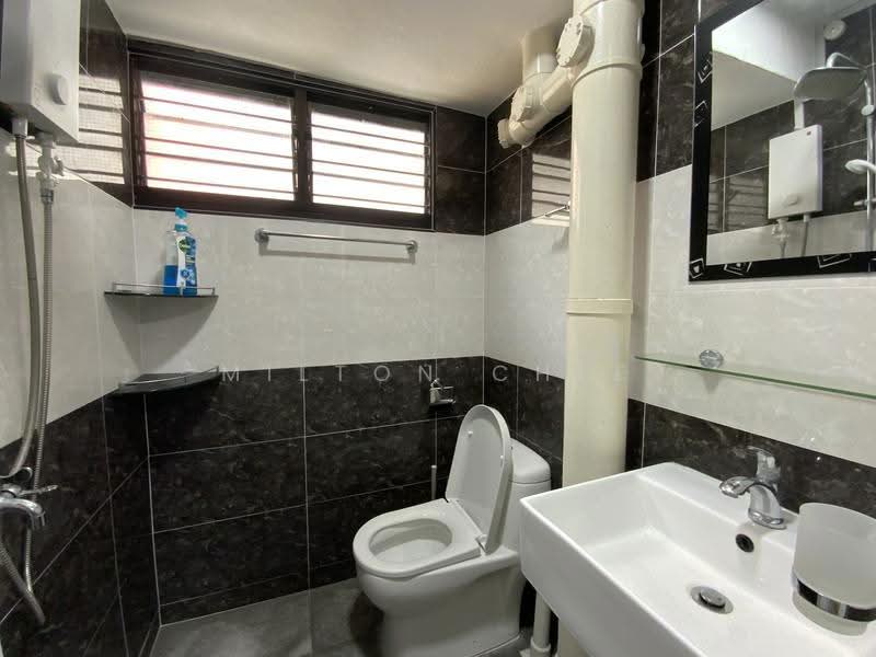 117 Bedok North Road, 117 Bedok North Road, Bedok / Upper East Coast, Room Rental, 130 sqft, HDB Flat For Rent, by Milton Chee, 500255259 - Bathroom - PropertyGuru.com.sg