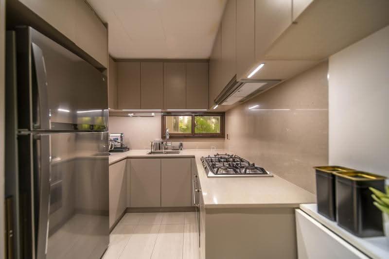 Seaside Residences, 10 Siglap Link, East Coast / Marine Parade, 3 Bedrooms, 1,270 sqft, Condominium For Sale, by Claire Neo, 500255265 - Kitchen - PropertyGuru.com.sg
