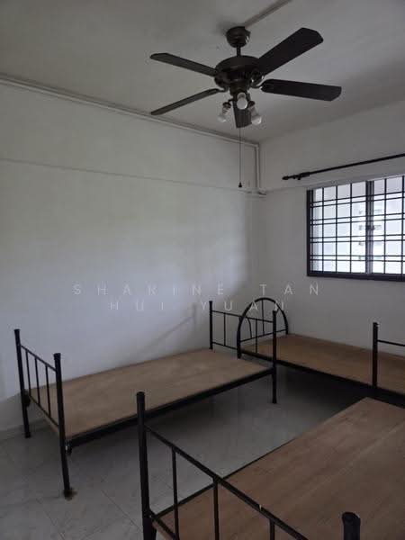 440 Jurong West Avenue 1, 440 Jurong West Avenue 1, Boon Lay / Jurong / Tuas, Room Rental, 100 sqft, HDB Flat For Rent, by Sharine Tan Hui Yuan, 500255297 - Bedroom - PropertyGuru.com.sg
