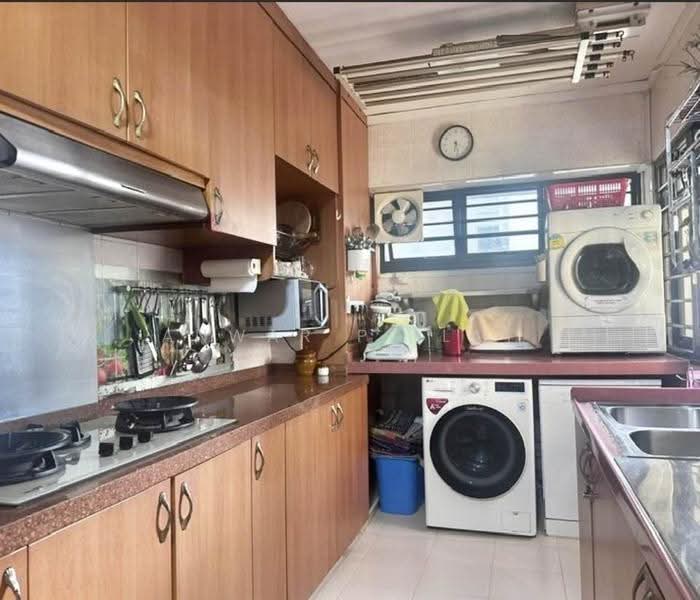 183 Yung Sheng Road, 183 Yung Sheng Road, Boon Lay / Jurong / Tuas, 3 Bedrooms, 1,248 sqft, HDB Flat For Sale, by Anwar Pillay, 500255305 - Kitchen - PropertyGuru.com.sg