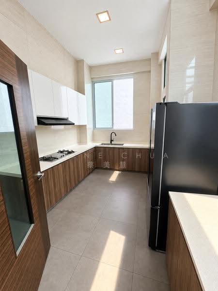 2 Wak Hassan Place, Wak Hassan Place, Sembawang / Yishun, 6 Bedrooms, 7,335 sqft, Semi-Detached House For Rent, by Rayne Chua 蔡美慧, 500255307 - Kitchen - PropertyGuru.com.sg