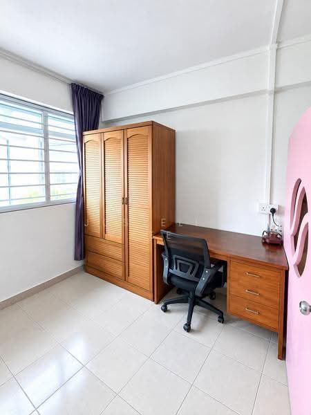 216 Bukit Batok Street 21, 216 Bukit Batok Street 21, Dairy Farm / Bukit Panjang / Choa Chu Kang, Room Rental, 160 sqft, HDB Flat For Rent, by Joscelin Lee, 500255308 - Study - PropertyGuru.com.sg