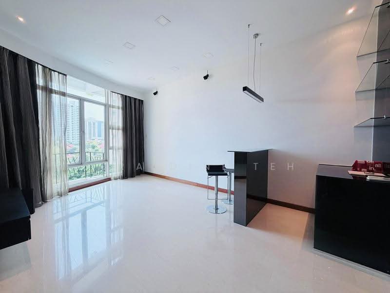 Sheares Ville, 9 Holt Road, Tanglin / Holland / Bukit Timah, 3 Bedrooms, 1,399 sqft, Condominium For Rent, by Geraldine Teh, 500255311 - Living Room - PropertyGuru.com.sg