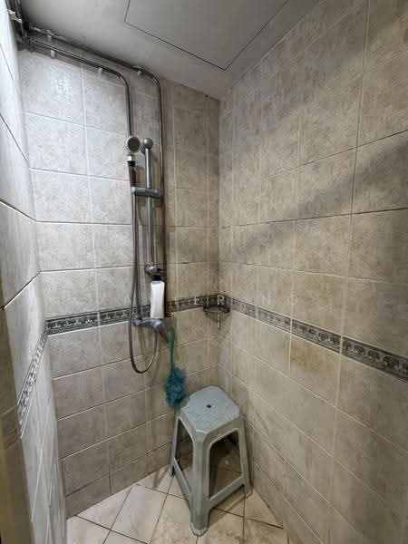 Guilin View, 22 Bukit Batok Street 52, Dairy Farm / Bukit Panjang / Choa Chu Kang, Room Rental, 180 sqft, Condominium For Rent, by Xavier Ng, 500255314 - Bathroom - PropertyGuru.com.sg