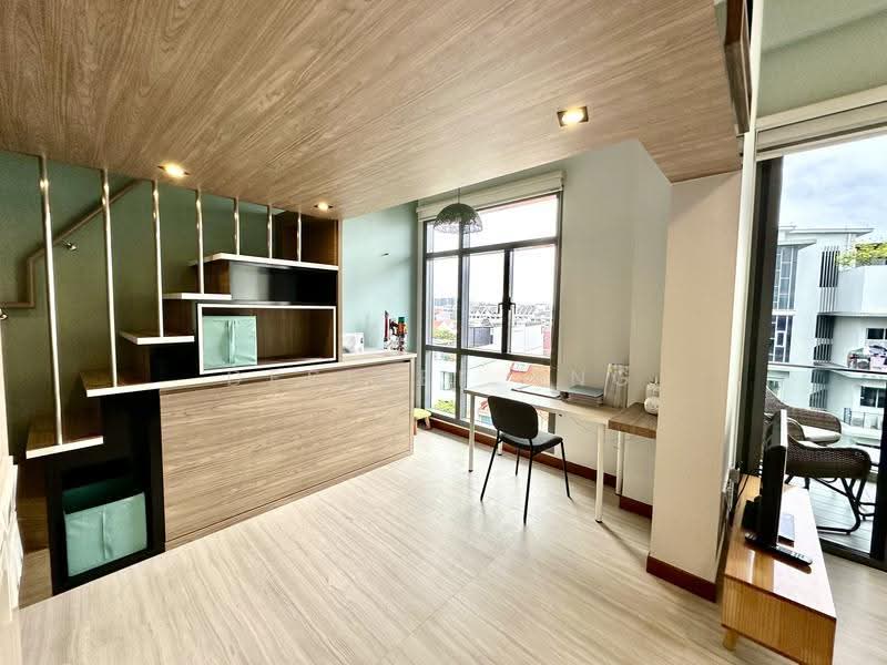 The Seawind @ Telok Kurau, 76 Lorong M Telok Kurau, East Coast / Marine Parade, 1 Bedroom, 646 sqft, Condominium For Rent, by Desiree Ang, 500255315 - Study - PropertyGuru.com.sg