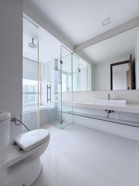 The Sea View, 31 Amber Road, East Coast / Marine Parade, 3 Bedrooms, 1,410 sqft, Condominium For Sale, by Jeck Ng, 500255316 - Master Bathroom - PropertyGuru.com.sg