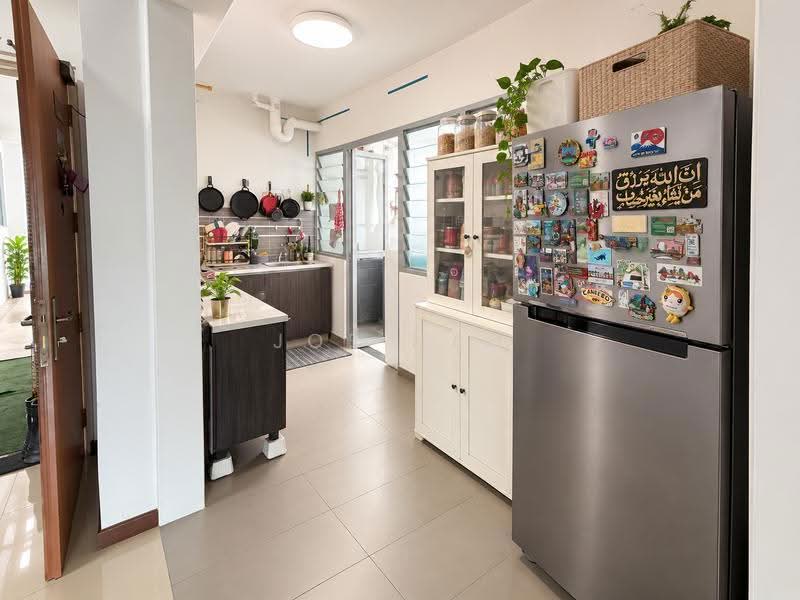 185C Woodlands Street 13, 185C Woodlands Street 13, Admiralty / Woodlands, 2 Bedrooms, 732 sqft, HDB Flat For Sale, by Joe Nah, 500255317 - Kitchen - PropertyGuru.com.sg