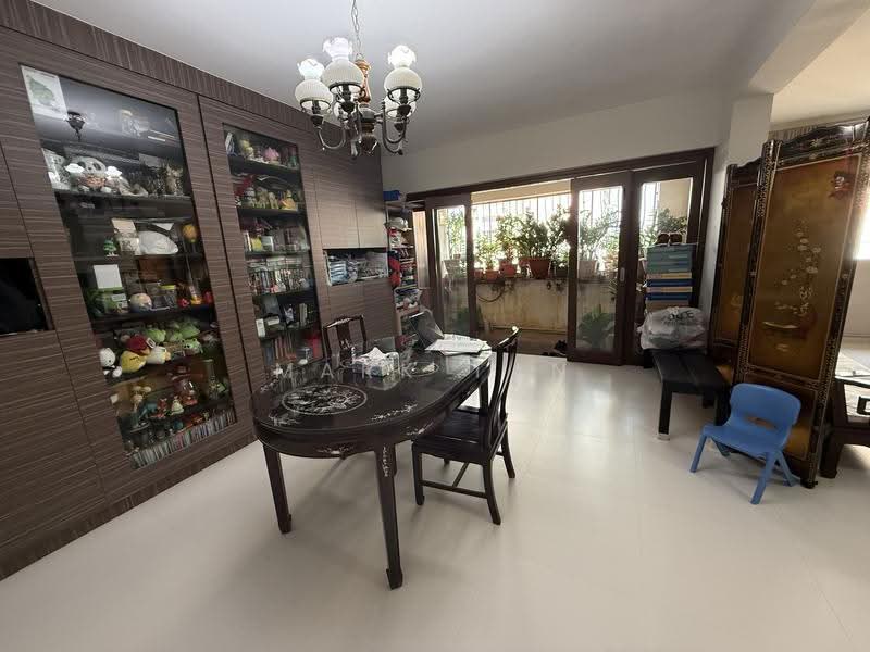 213 Petir Road, 213 Petir Road, Dairy Farm / Bukit Panjang / Choa Chu Kang, 3 Bedrooms, 1,313 sqft, HDB Flat For Sale, by Mark Tan, 500255339 - PropertyGuru.com.sg