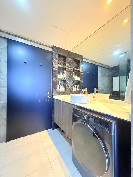 Seahill, West Coast Crescent, Buona Vista / West Coast / Clementi New Town, 1 Bedroom, 667 sqft, Condominium For Sale, by Jose Loh Zhenhao, 500255344 - Bathroom - PropertyGuru.com.sg