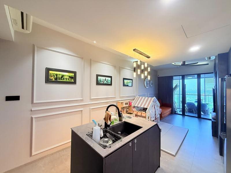 Seahill, West Coast Crescent, Buona Vista / West Coast / Clementi New Town, 1 Bedroom, 667 sqft, Condominium For Sale, by Jose Loh Zhenhao, 500255344 - Living Room - PropertyGuru.com.sg
