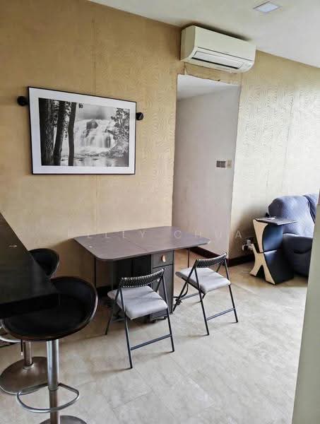 Regent Heights, 52 Bukit Batok East Avenue 5, Dairy Farm / Bukit Panjang / Choa Chu Kang, 2 Bedrooms, 1,023 sqft, Condominium For Sale, by Kelly Chua, 500255346 - Dining Room - PropertyGuru.com.sg