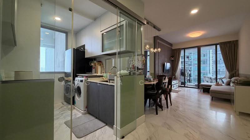 VIVA, 6 Suffolk Walk, Newton / Novena, 2 Bedrooms, 1,044 sqft, Condominium For Sale, by Angela Chan, 500255363 - Kitchen - PropertyGuru.com.sg