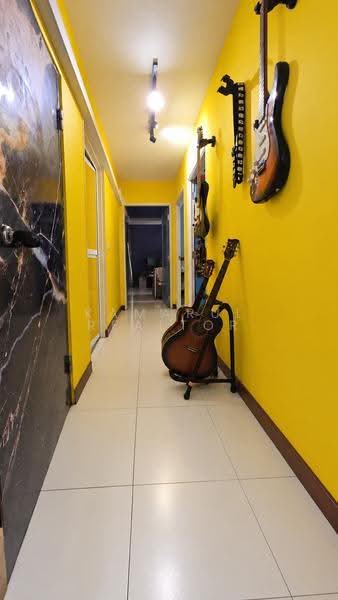 333A Yishun Riverwalk, 333A Yishun Street 31, Sembawang / Yishun, 4 Bedrooms, 1,206 sqft, HDB Flat For Sale, by Kamarul Realtor, 500255369 - Corridor - PropertyGuru.com.sg