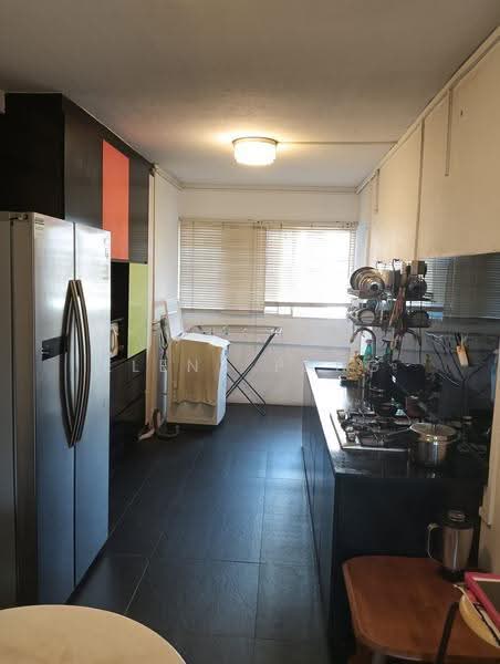244 Bukit Batok East Avenue 5, 244 Bukit Batok East Avenue 5, Dairy Farm / Bukit Panjang / Choa Chu Kang, 3 Bedrooms, 980 sqft, HDB Flat For Sale, by Elena Pang, 500255373 - Kitchen - PropertyGuru.com.sg