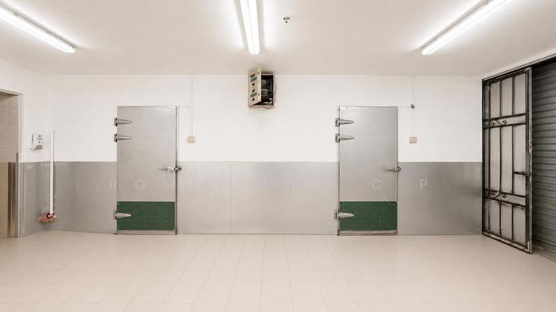 Macpherson Central Kitchen | Available Immediately | Near MRT, Macpherson / Potong Pasir, 2,195 sqft, Factory / Workshop (B2) For Rent, by Roman Woo C P, 500255380 - Interior - CommercialGuru.com.sg