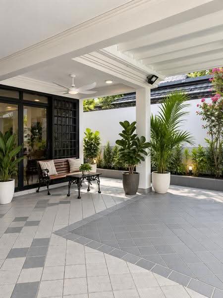 Huge 999-Year Corner Terrace with Home Lift Near Kovan MRT, Hougang / Punggol / Sengkang, 6 Bedrooms, 4,180 sqft, Corner Terrace For Sale, by JAY PECK, 500255381 - Exterior - PropertyGuru.com.sg