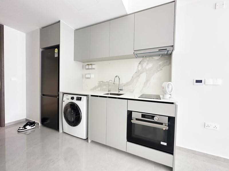 Grand Dunman, 18 Dunman Road, East Coast / Marine Parade, 2 Bedrooms, 667 sqft, Condominium For Rent, by Daniel Lin, 500255383 - Kitchen - PropertyGuru.com.sg