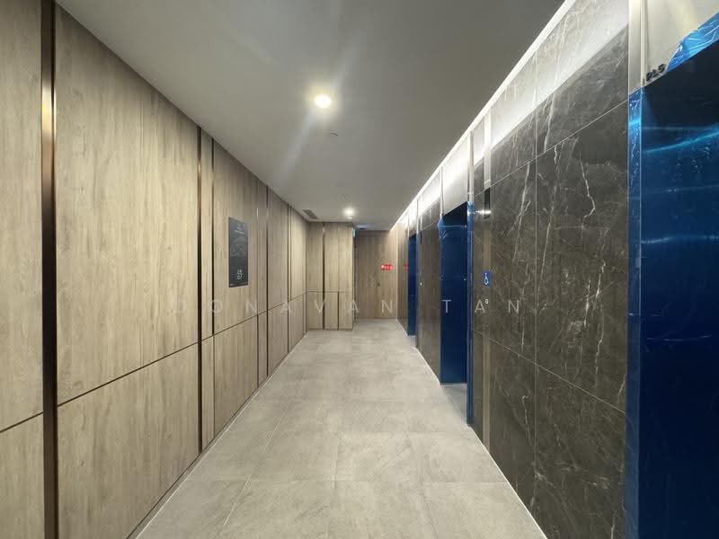 Hillock Green, 22-28 Lentor Central, Mandai / Upper Thomson, 3 Bedrooms, 947 sqft, Condominium For Sale, by Donavan Tan, 500255385 - Lift Lobby - PropertyGuru.com.sg