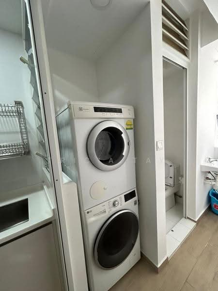 Forestville, 48 Woodlands Drive 16, Admiralty / Woodlands, Room Rental, 200 sqft, Condominium For Rent, by Tricia Tay, 500255386 - Bathroom - PropertyGuru.com.sg