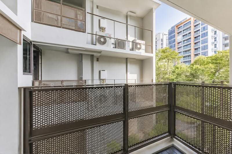 D'Nest, 127 Pasir Ris Grove, Pasir Ris / Tampines, 2 Bedrooms, 753 sqft, Condominium For Sale, by Kelly Tan, 500255389 - Balcony - PropertyGuru.com.sg