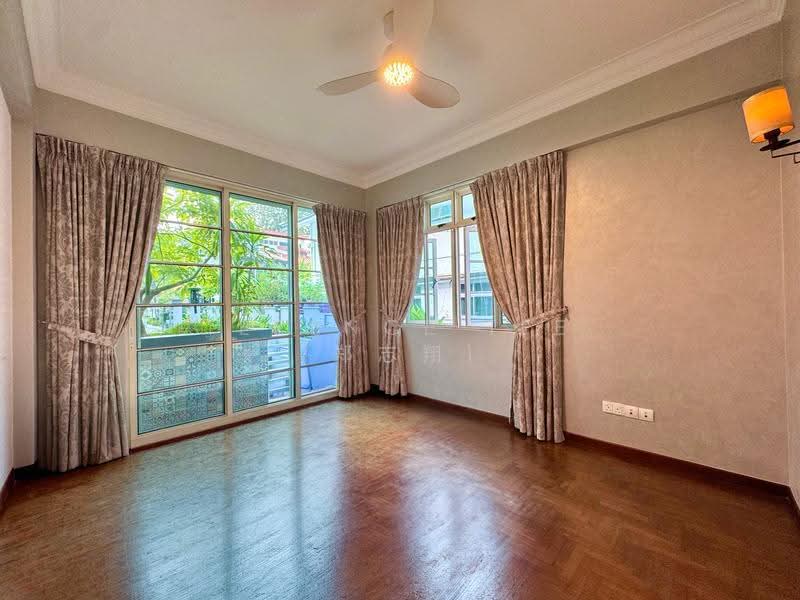 St. Patrick's Green, 49 St. Patrick's Road, East Coast / Marine Parade, 3 Bedrooms, 1,130 sqft, Condominium For Sale, by Terence Tee (郑志翔), 500255402 - Master Bedroom - PropertyGuru.com.sg