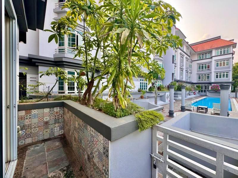 St. Patrick's Green, 49 St. Patrick's Road, East Coast / Marine Parade, 3 Bedrooms, 1,130 sqft, Condominium For Sale, by Terence Tee (郑志翔), 500255402 - Patio - PropertyGuru.com.sg