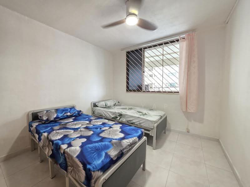 146 Bedok Reservoir Road, 146 Bedok Reservoir Road, Bedok / Upper East Coast, Room Rental, 120 sqft, HDB Flat For Rent, by Chloe Yap, 500255407 - Bedroom - PropertyGuru.com.sg