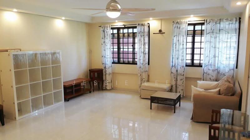 220 Hougang Street 21, 220 Hougang Street 21, Hougang / Punggol / Sengkang, 3 Bedrooms, 1,130 sqft, HDB Flat For Rent, by Jessie Lee, 500255409 - Living Room - PropertyGuru.com.sg