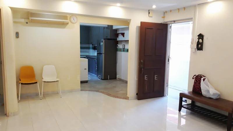 220 Hougang Street 21, 220 Hougang Street 21, Hougang / Punggol / Sengkang, 3 Bedrooms, 1,130 sqft, HDB Flat For Rent, by Jessie Lee, 500255409 - Living Room - PropertyGuru.com.sg