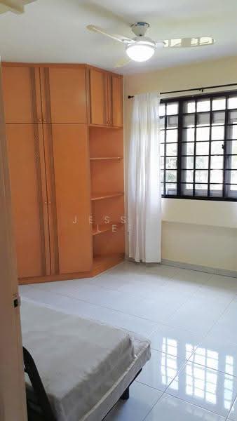 220 Hougang Street 21, 220 Hougang Street 21, Hougang / Punggol / Sengkang, 3 Bedrooms, 1,130 sqft, HDB Flat For Rent, by Jessie Lee, 500255409 - Bedroom - PropertyGuru.com.sg