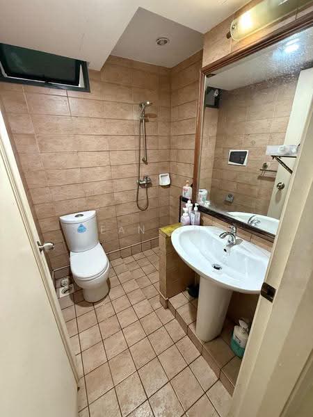 Regent Grove, 52 Choa Chu Kang North 7, Dairy Farm / Bukit Panjang / Choa Chu Kang, Room Rental, 100 sqft, Condominium For Rent, by Sean Ong, 500255413 - Bathroom - PropertyGuru.com.sg