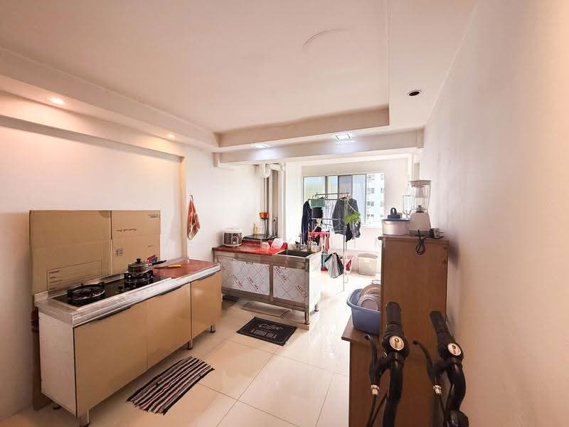 220 Lorong 8 Toa Payoh, 220 Lorong 8 Toa Payoh, Balestier / Toa Payoh, 3 Bedrooms, 882 sqft, HDB Flat For Rent, by Jesley Lim, 500255417 - Kitchen - PropertyGuru.com.sg